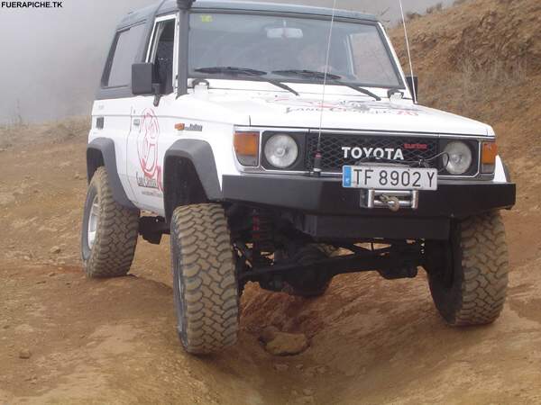 Toyota Land Cruiser LJ70 preparado 4x4